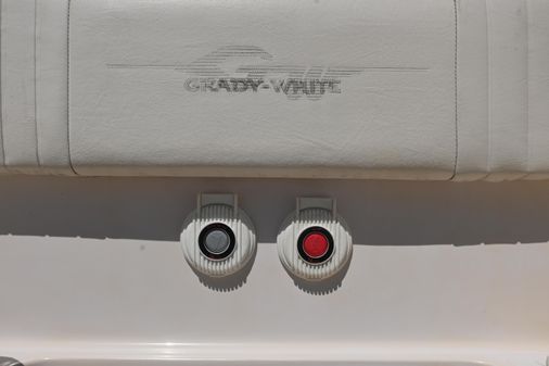 Grady-White 306 Bimini CC image