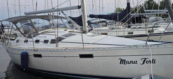 Beneteau Oceanis 370 image