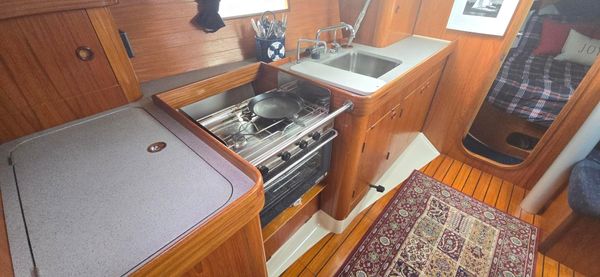 Beneteau Oceanis 370 image