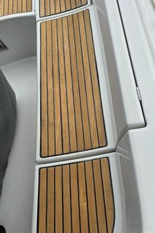 Beneteau Oceanis 370 image