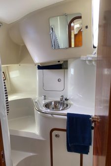 Beneteau Oceanis 370 image