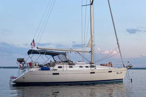 Beneteau Oceanis 370 image