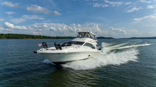 Sea Ray 58 Sedan Bridge image