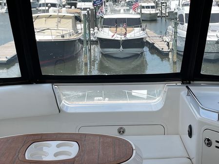 Sea Ray 58 Sedan Bridge image