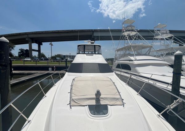 Sea Ray 58 Sedan Bridge image