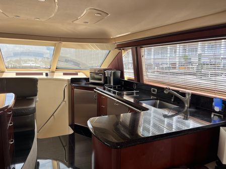 Sea Ray 58 Sedan Bridge image