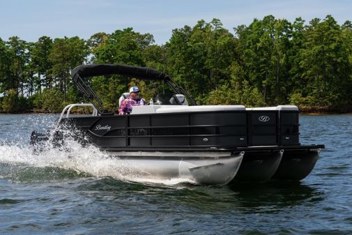 Bentley-pontoons LEGACY-NAVIGATOR image