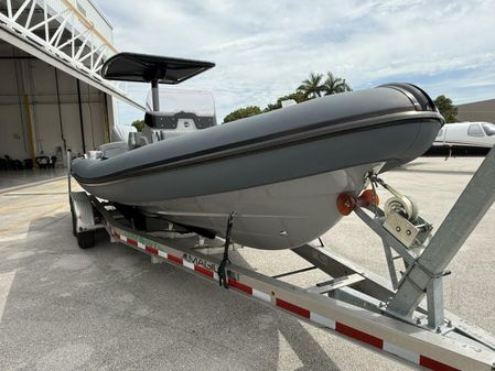 Ribeye 8.1m Outboard BL image