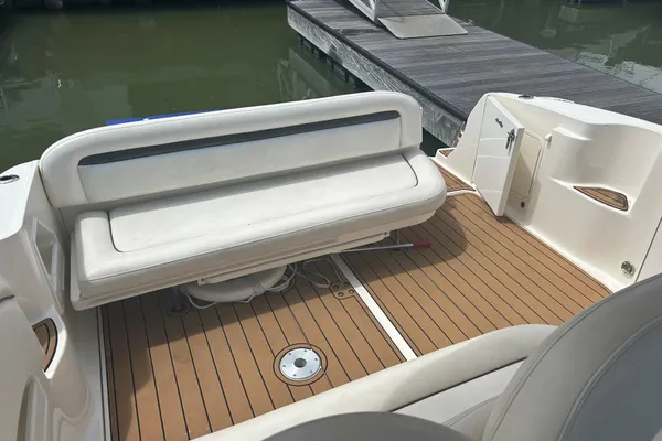 Sea Ray 360 Sundancer image