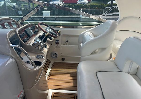Sea Ray 360 Sundancer image