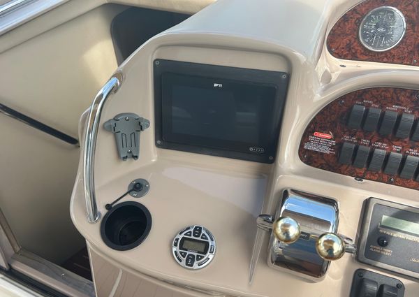 Sea Ray 360 Sundancer image