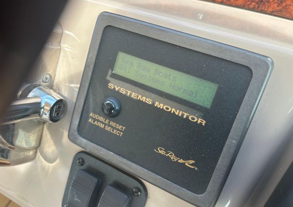 Sea Ray 360 Sundancer image