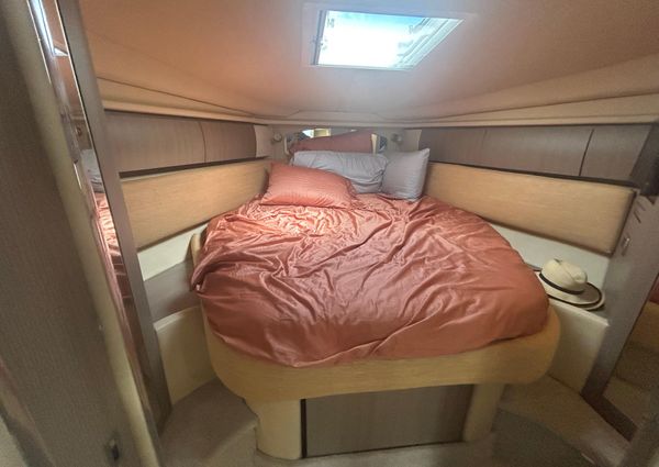 Sea Ray 360 Sundancer image