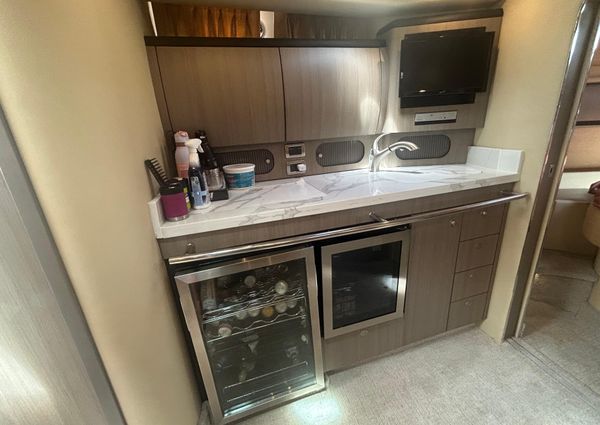 Sea Ray 360 Sundancer image