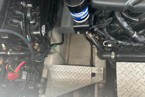 Sea Ray 360 Sundancer image