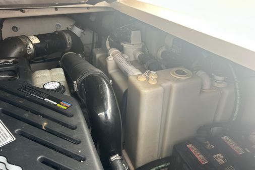 Sea Ray 360 Sundancer image