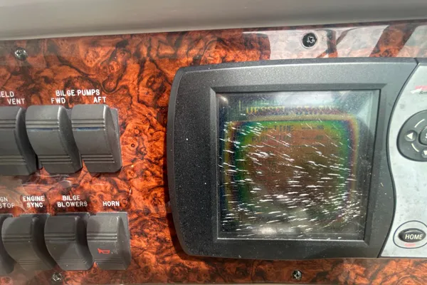 Sea Ray 360 Sundancer image