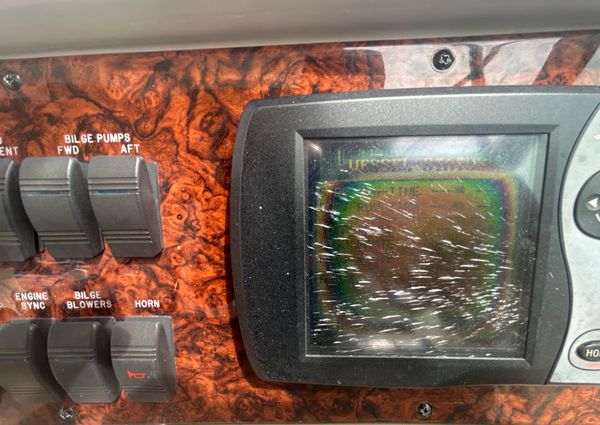 Sea Ray 360 Sundancer image