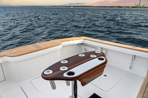 Viking 38 Open image