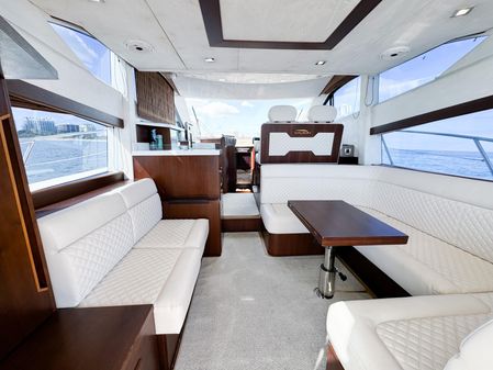 Galeon 420 Fly image