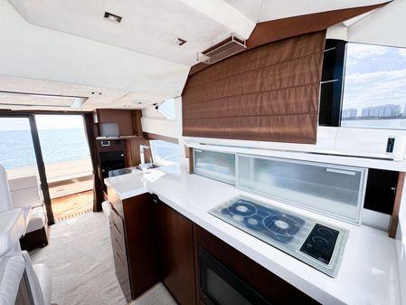 Galeon 420 Fly image