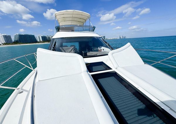 Galeon 420 Fly image