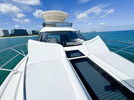 Galeon 420 Fly image