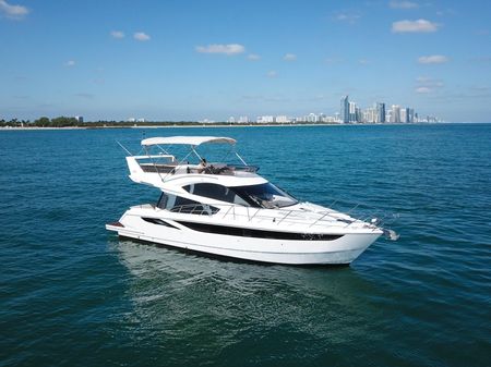 Galeon 420 Fly image