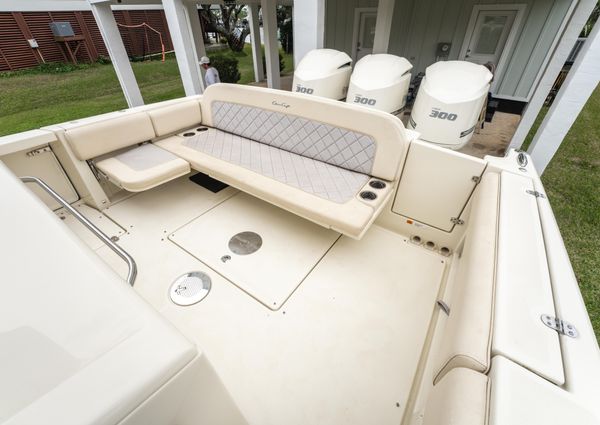 Chris-Craft Catalina 34 image