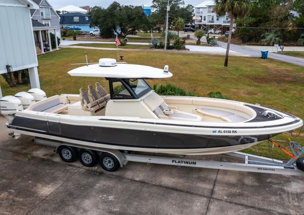 Chris-Craft Catalina 34 image