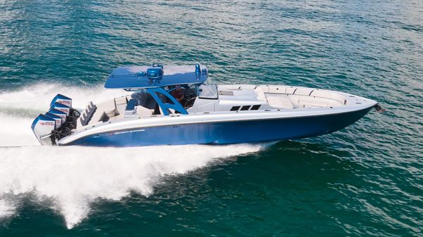 Midnight Express 43' Solstice
