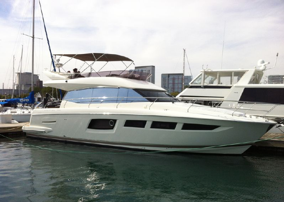 Prestige 500 Flybridge - main image