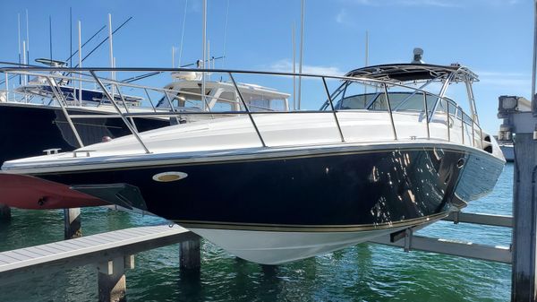 Fountain 38 Sportfish Cruiser