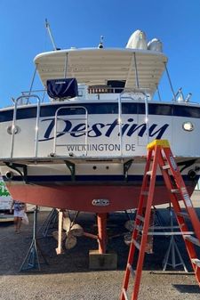 DeFever 49 Cockpit Motor Yacht image