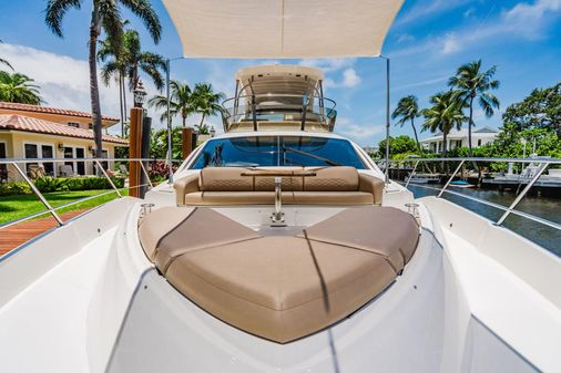 Sea Ray L550 Fly image