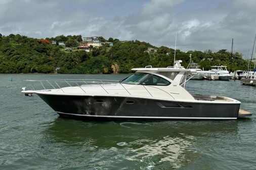 Tiara Yachts Coronet 3900 image