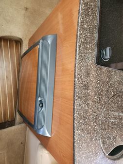 Maxum 2700 SE image