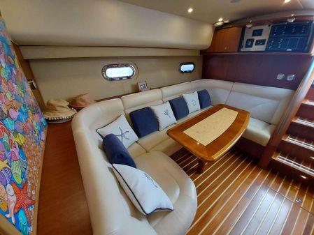 Tiara Yachts 4300 Sovran image