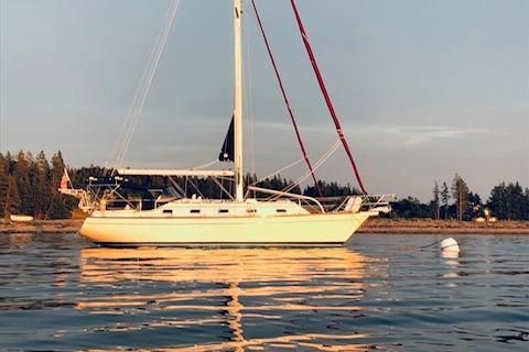 Island Packet 380
