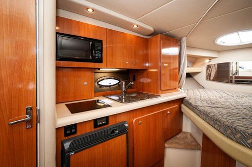 Cruisers Yachts 300 Cxi image