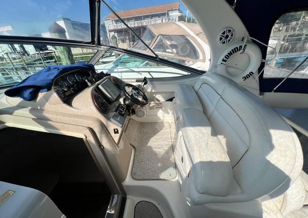 Sea Ray 300 Sundancer image