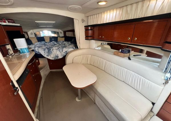 Sea Ray 300 Sundancer image