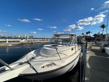 Boston Whaler 305 Conquest image