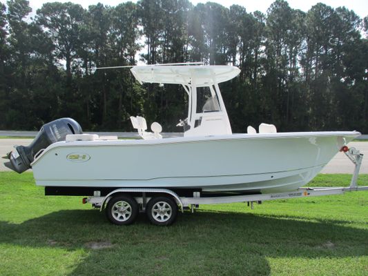 Sea Hunt 225 Ultra - main image