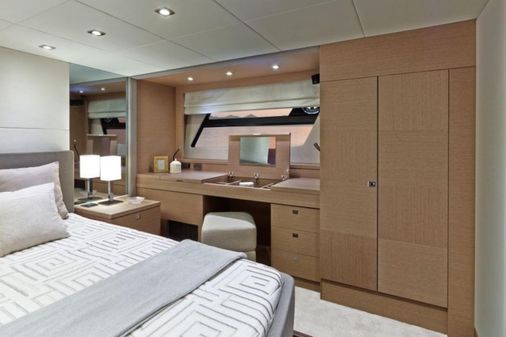 Jeanneau Prestige 620 image