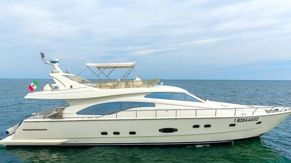 Ferretti Yachts 680 