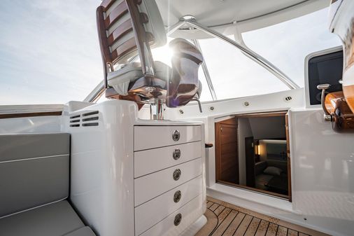 Winter Custom Yachts 53 Express image