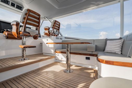 Winter Custom Yachts 53 Express image