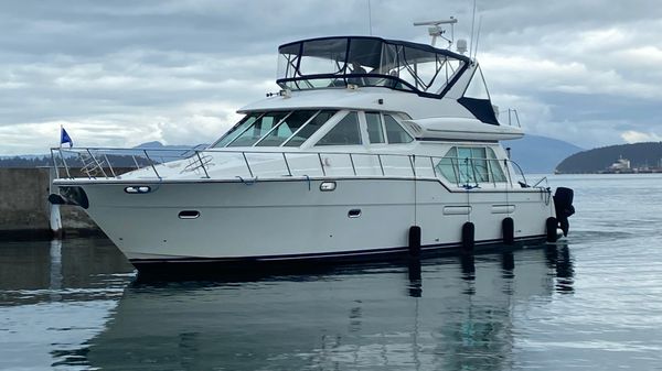 Bayliner 5288 PILOTHOUSE 