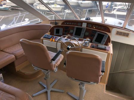 Bayliner 5288-PILOTHOUSE image